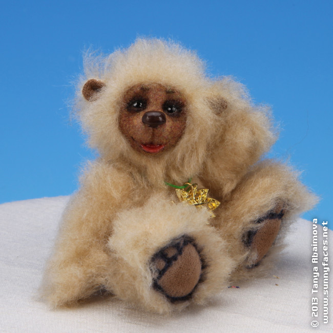 Peanut - One-Of-A-Kind Doll by Tanya Abaimova. Soft Sculptures Gallery 