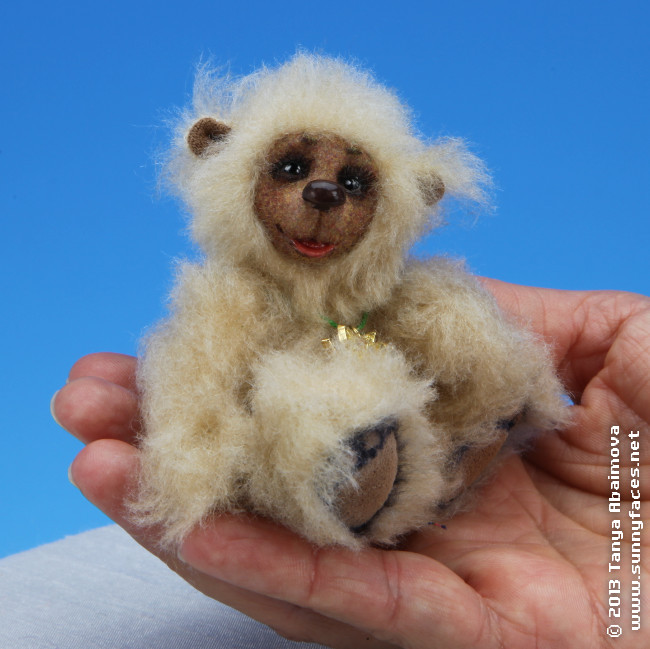 Peanut - One-Of-A-Kind Doll by Tanya Abaimova. Soft Sculptures Gallery 