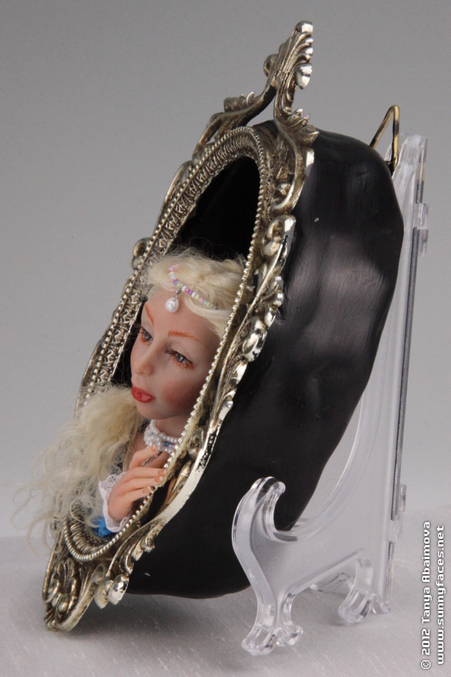 Framed Beauty - One-Of-A-Kind Doll by Tanya Abaimova. Characters Gallery 