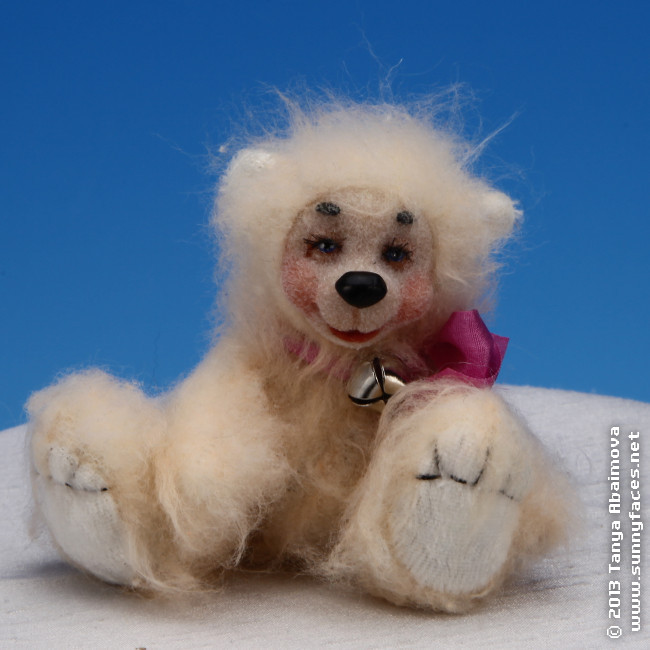 Vanilla - One-Of-A-Kind Doll by Tanya Abaimova. Soft Sculptures Gallery 